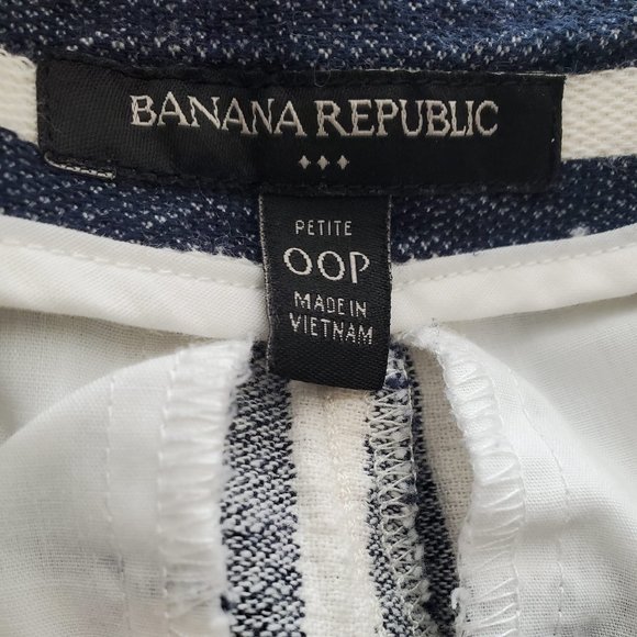 Banana Republic Factory Stripped Shorts - Picture 3 of 6